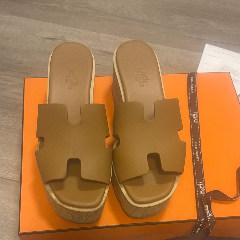 Hermes Eze 30 sandal , natural ,size 36 - Picture 2 of 6